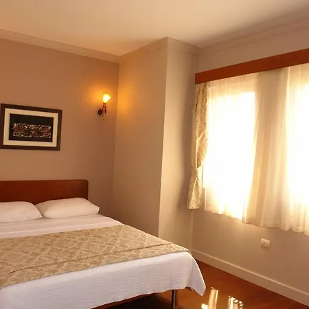 Hotel Bozcaada Biz 2*