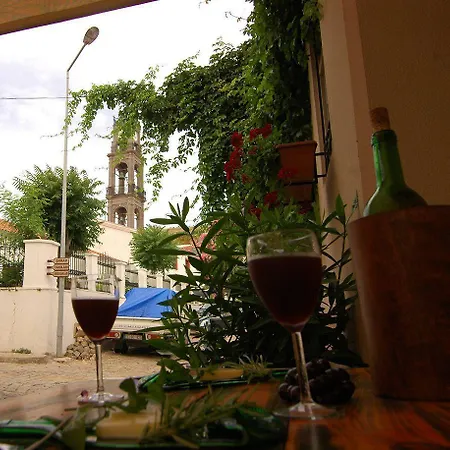 Hotel Bozcaada Biz 2*