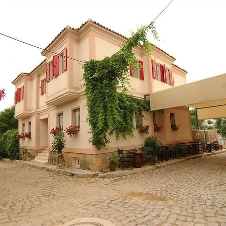 Bozcaada Biz Hotel 2*