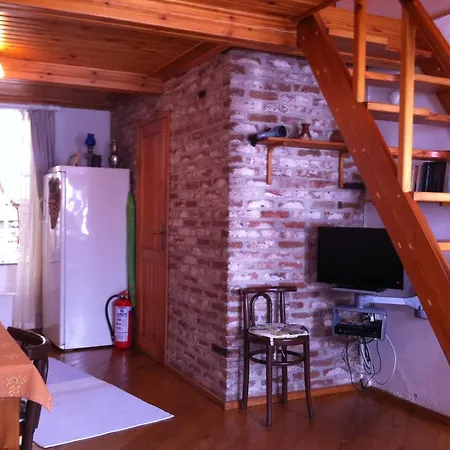 Bozcaada Biz 2* Bozcaada